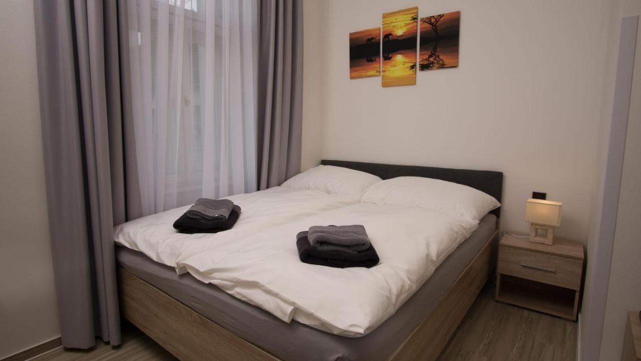 Apartment Continents Nearby Main Train And Bus Station Prag Dış mekan fotoğraf