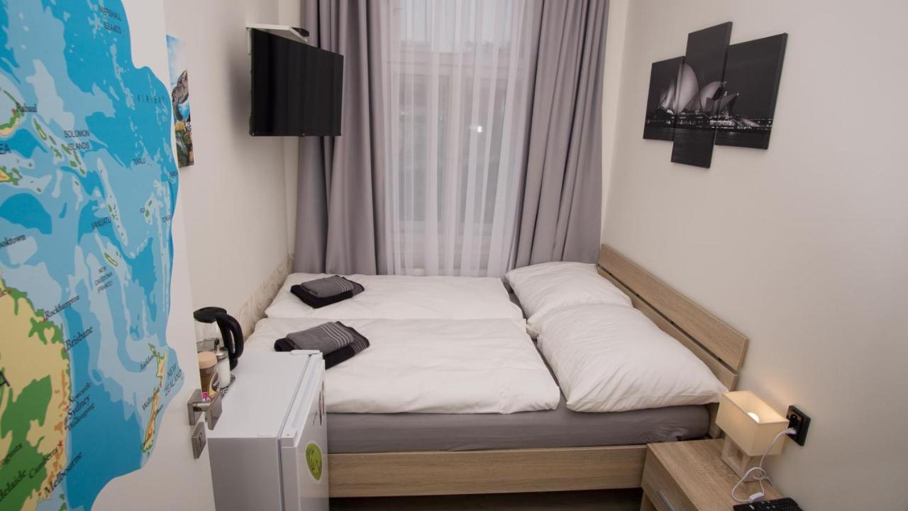 Apartment Continents Nearby Main Train And Bus Station Prag Dış mekan fotoğraf